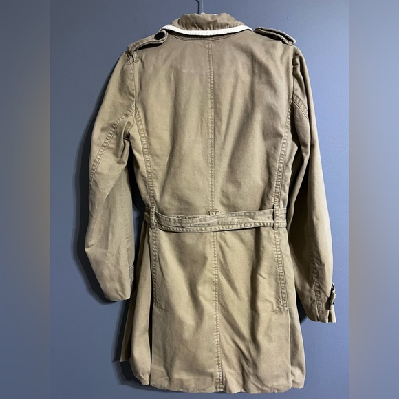 Gap women's coat size Large - Picture 3 of 9